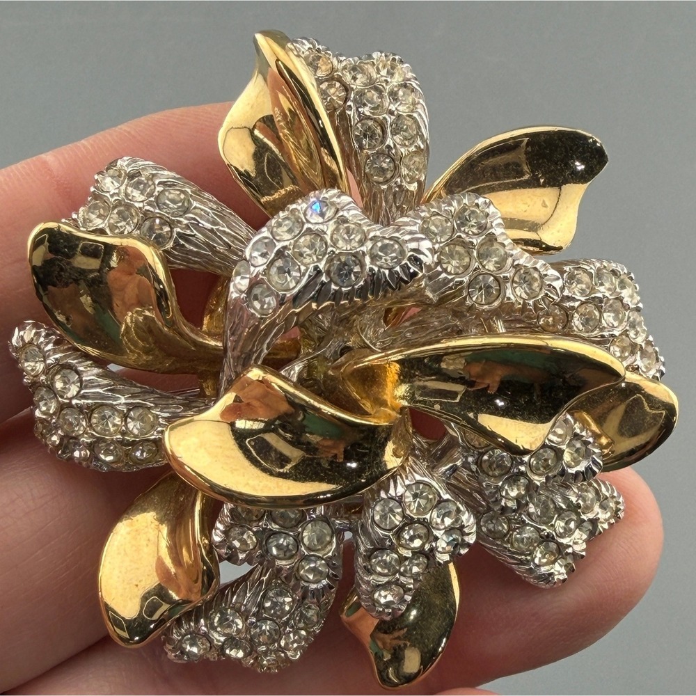 Vintage Ciner Flower Brooch Rhinestone Gold Silver Tone Dimensional Signed 2.25"